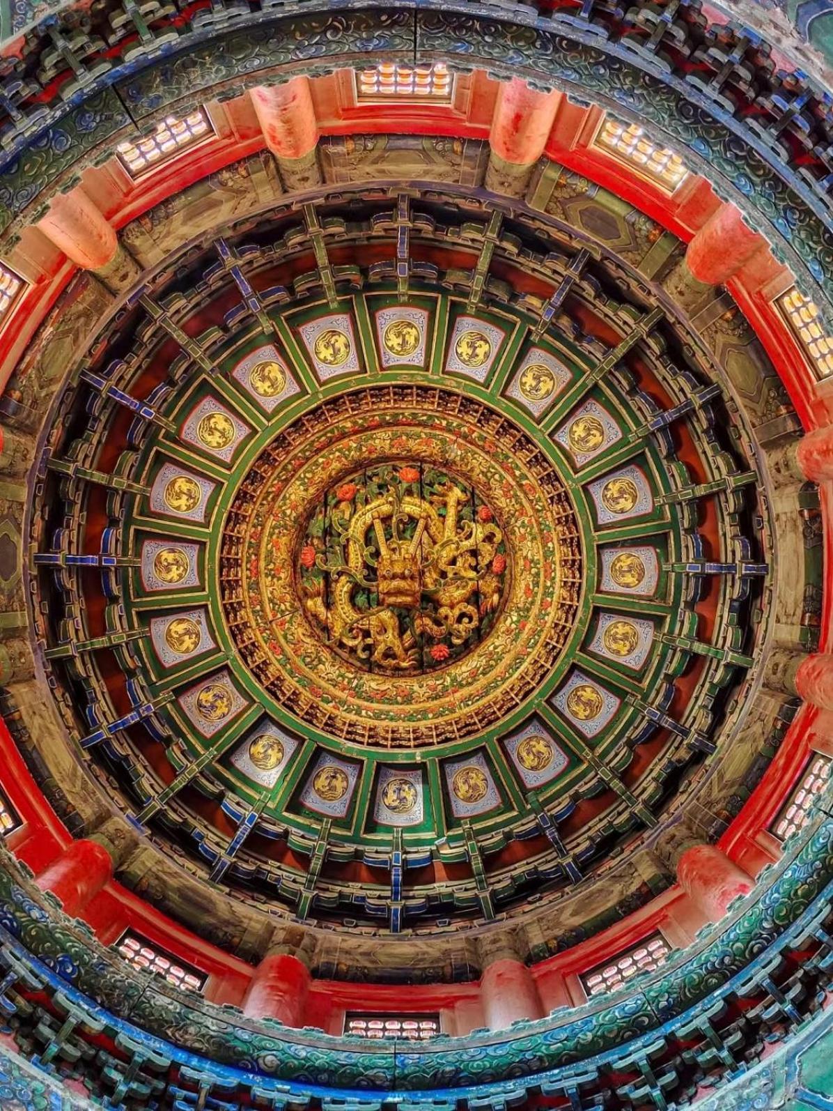 Happy Dragon Courtyard- Newly Renovated With French Windows, Near Tian'Anmen Forbidden City,Lama Temple And Heaven Temple, 3Minutes Walk From Subway,Fluent English Speaking With Tourist Sights Tickets Service ,Free Coffee &Laundry Service Beijing Eksteriør bilde