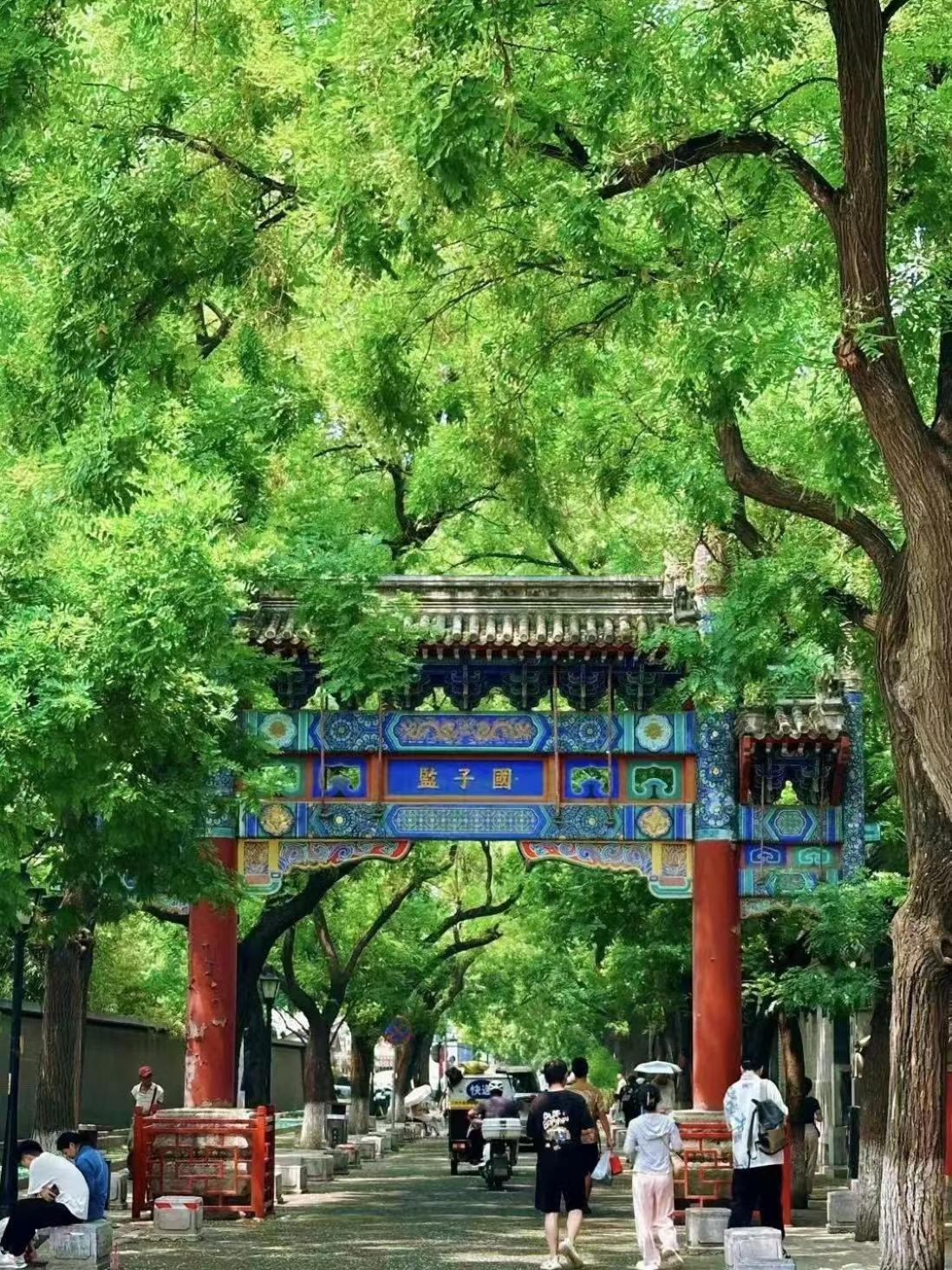 Happy Dragon Courtyard- Newly Renovated With French Windows, Near Tian'Anmen Forbidden City,Lama Temple And Heaven Temple, 3Minutes Walk From Subway,Fluent English Speaking With Tourist Sights Tickets Service ,Free Coffee &Laundry Service Beijing Eksteriør bilde