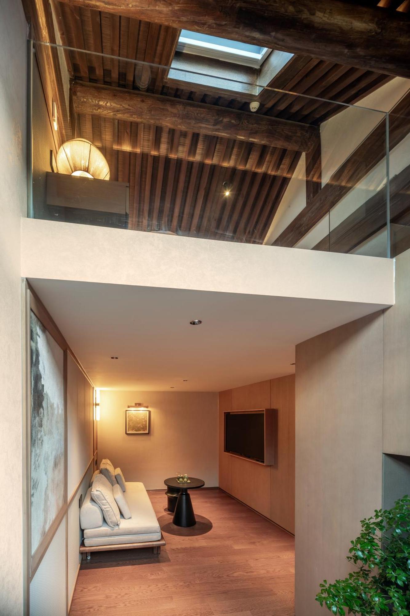 Happy Dragon Courtyard- Newly Renovated With French Windows, Near Tian'Anmen Forbidden City,Lama Temple And Heaven Temple, 3Minutes Walk From Subway,Fluent English Speaking With Tourist Sights Tickets Service ,Free Coffee &Laundry Service Beijing Eksteriør bilde